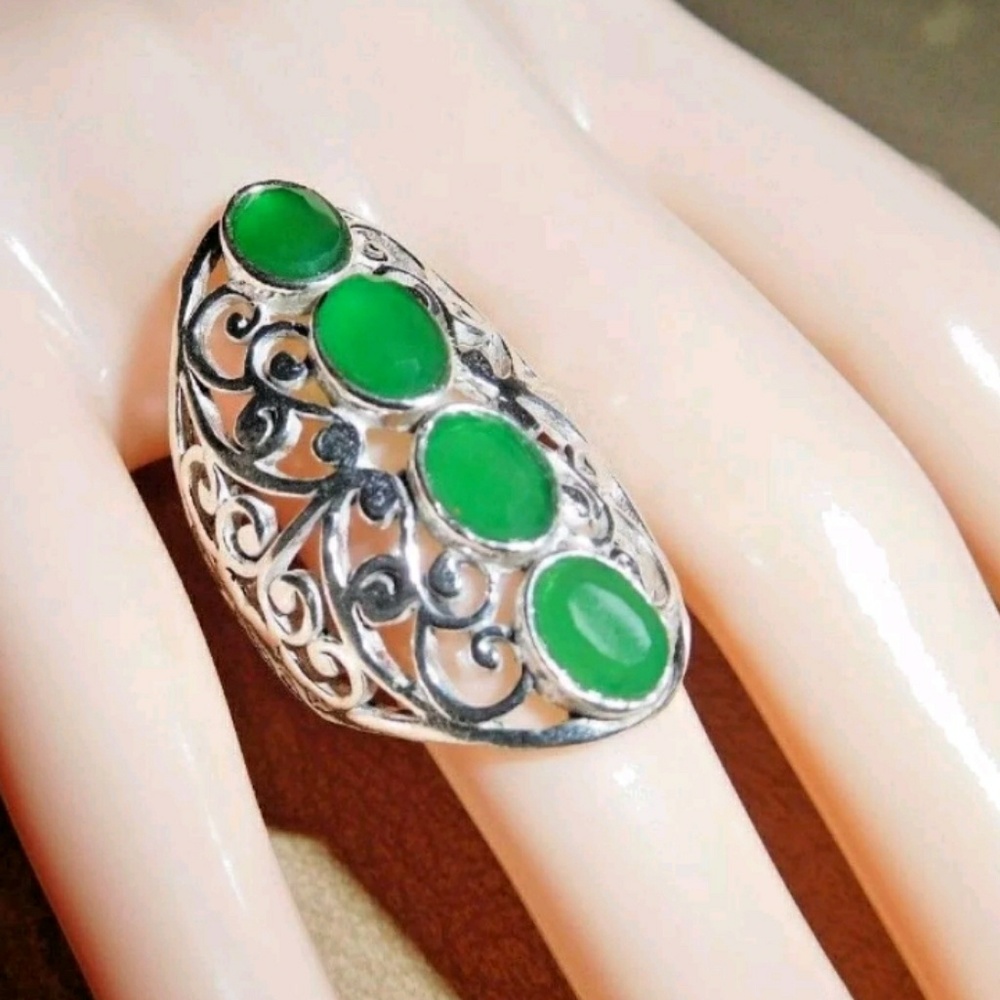 Artisan Handcrafted Emerald Silver Ring - image 4